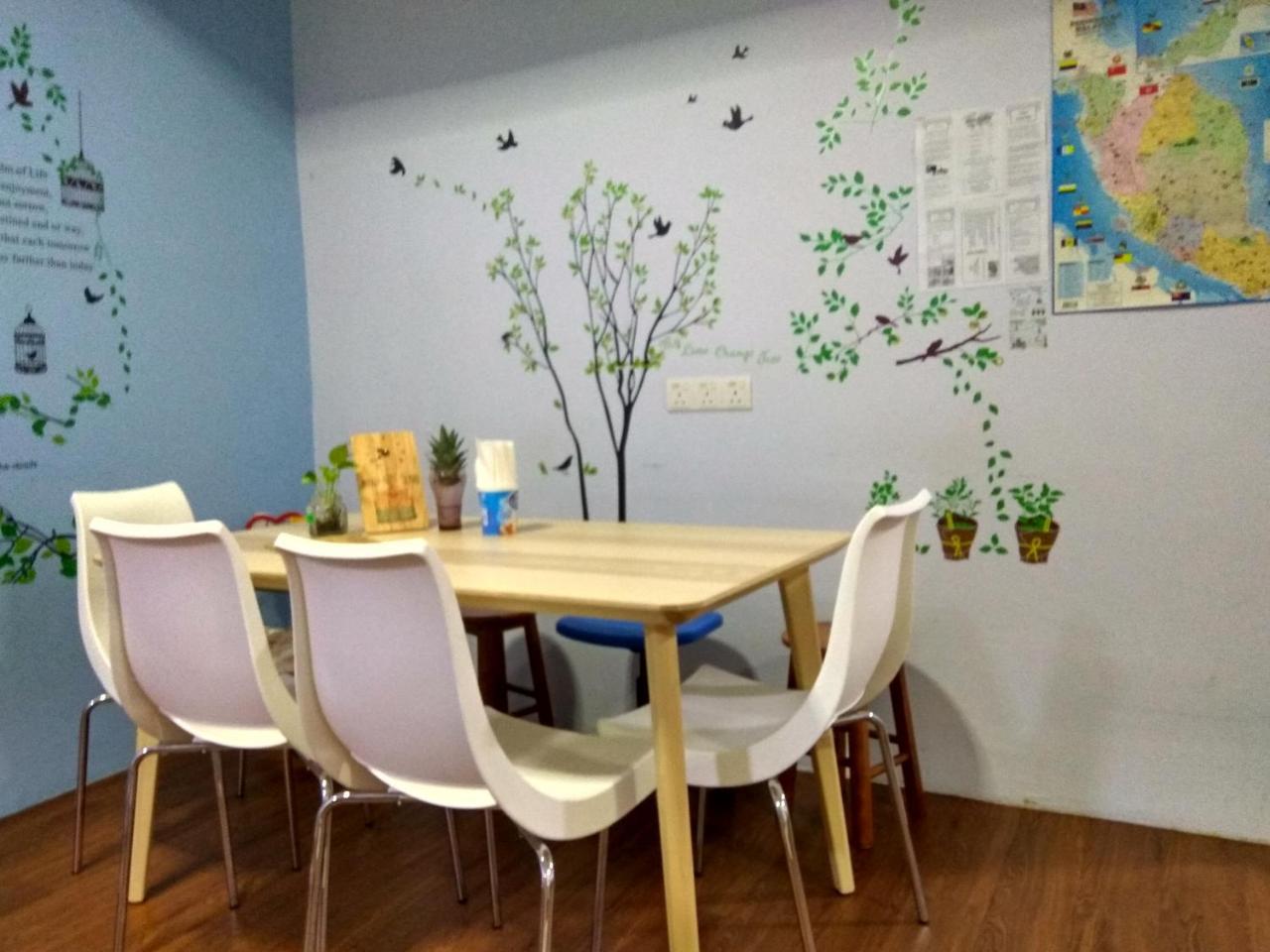 Moon Eleven Hostel Near Klia&Klia2 Sepang Exterior foto